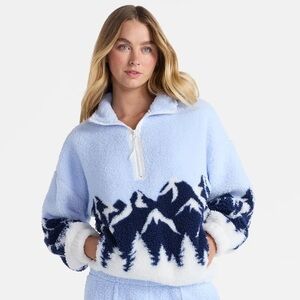 Cozy Blue and White Mountain Pattern Quarter Zip Cropped Fleece Jacket